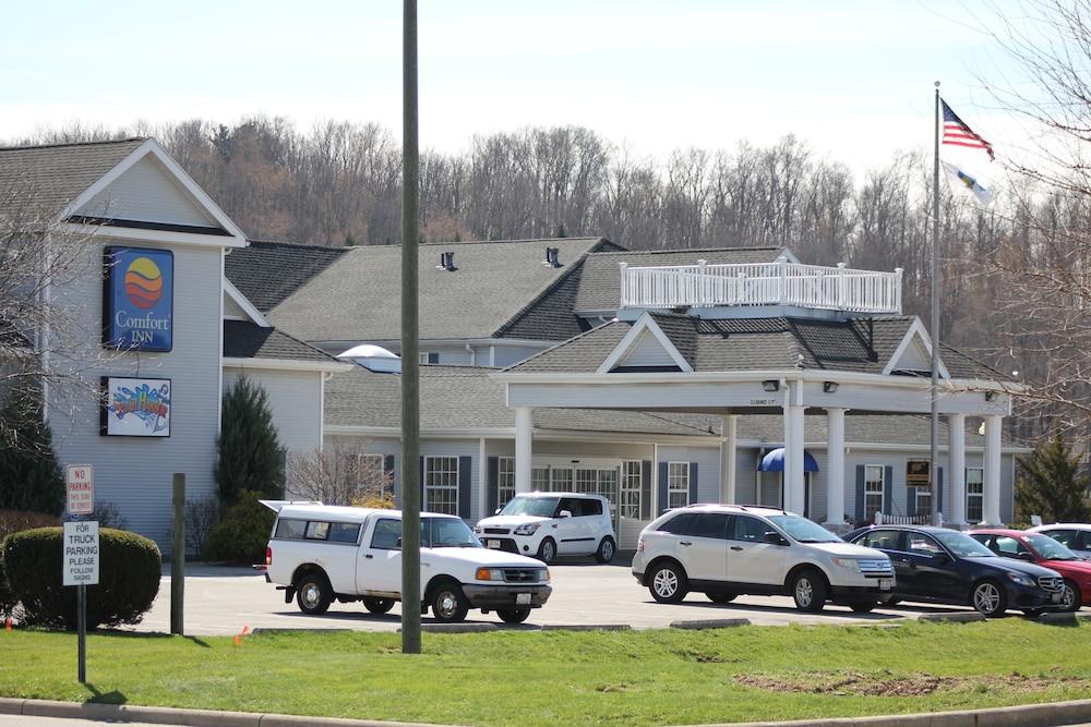 Comfort Inn Splash Harbor Bellville Exterior foto